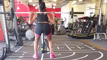 Preview 4 of Desperate Amateurs Lily - Big Ass doing squats