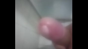 Preview 3 of 19 Year Old Girl Fucking - Massageando meu grande pau