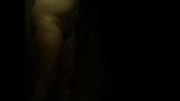 Preview 3 of School Girls Fck Video - espiando mientras se ba&ntilde_a