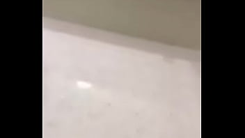 Preview 1 of Ohmibod Wet Squirt Shaking - Sexy
