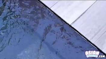 Preview 2 of Xvideos Thang Con Mat Day - Sexy Asian Teen Oil Spills Jade Kush