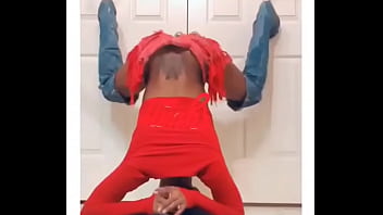 Preview 3 of Miya Kalifa Xxx Video - Cardi b se mueve sensualmente