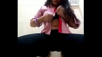 Preview 2 of Sunny Leone Pussy Size - Verification video