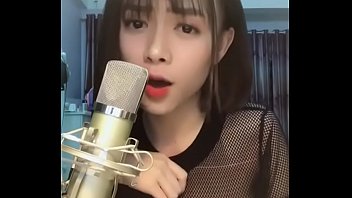 Preview 1 of Live Teasing - Phương Kẹo 01