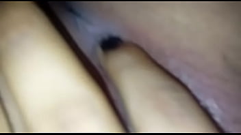 Preview 2 of First Time Get Big Cok In Ass - mi amiga me envia videos masturbandose