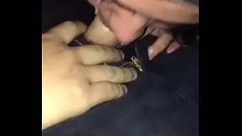 Preview 2 of Hd 3x Video - Se la maman en su carro