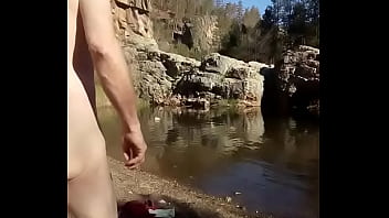 Preview 1 of Pornjam La Grabo Desnuda - Alan,  Iron Mountain Creek