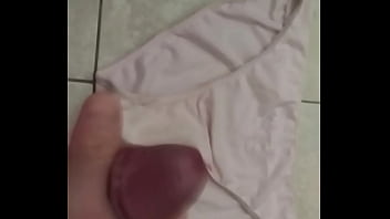 Preview 1 of Bf Porns - corrida en bragas de mi vecina 17 (cum in pants of my neighborg)
