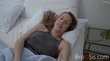 Preview 2 of Video Skandal Debby Ayu - I ENJOY FUCKING MY stepSIS while she&#039_s napping