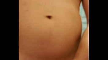 Preview 2 of Aramor Sex - Leche caliente en el ba&ntilde_o