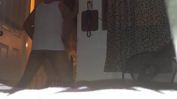 Preview 4 of Voyeur Teen Crissy Coxx - Cogiendo rico con la esposa putita
