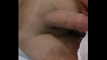 Preview 2 of Foxhq Huge Boobs - Video amador para verifica&ccedil_&atilde_o 1
