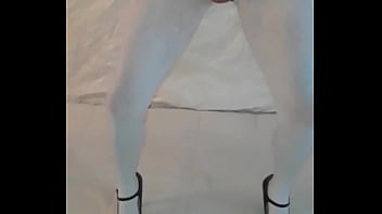 Preview 1 of Voro Sexy - Swinging my cock around