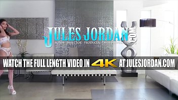 Preview 1 of Family Istrorck - Jules Jordan - Emily Willis 19 Year Old Teen Loves White Thigh Highs &amp_ Big Black Cock