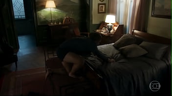 Preview 3 of 3d Horse Hd - Bruno Gagliasso de cueca na cama