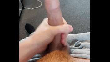 Preview 4 of Ta Ulona - Chav jerks cock