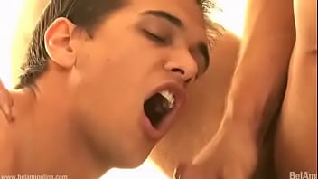 Preview 1 of Zwang Einlauf - Hot boys orgy