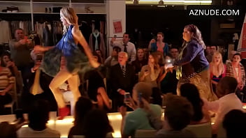 Preview 3 of Chut Ke Baal Video - Leslie Bibb