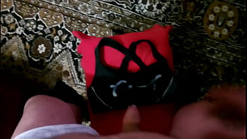 Preview 4 of Odia Hat Bp - cum on bra