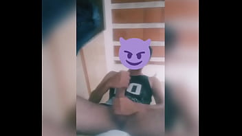Preview 1 of 18 And Abuced - No hay nada que hacer entonces me masturbo un rato