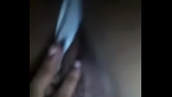 Preview 2 of Asexv Xxxsexvideo - Novinha gemendo gostoso e.enfiando dedo na xota