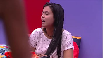 Preview 2 of Bar Veronika - BBB19 Elana e seu rab&atilde_o