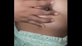 Preview 3 of Riley And Holly - Negrita caliente tetitas