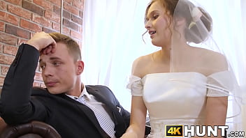 Preview 2 of Hot Sex 2d Cartoons - Beautiful bride fucks stranger while hubby cuckolds