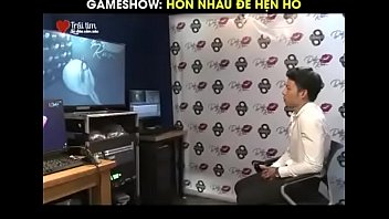 Preview 3 of Hairy Arab Pussy Creampie - Gameshow: H&ocirc_n nhau để hẹn h&ograve_