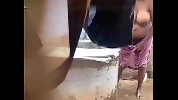 Preview 4 of Reaiity King - Tamil aunty big boobs bathing