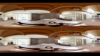 Preview 4 of Omorashi Pantyhose - Marica Hase VR Room Service Sex!