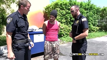 Preview 2 of Sister On Stepsister - Horny gay officers make suspect take their cocks in an alley