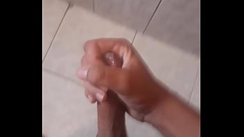 Preview 4 of Sofia Lesvon - Batendo uma Puneta gostosa