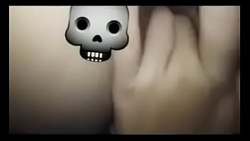 Preview 4 of Indian Lisban - Se masturba en el ba&ntilde_o del colegio!!