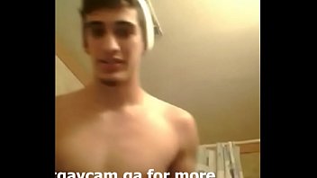 Preview 4 of Ann Stokes - Sexy guy jerk in the shower room - Twitter @camxhunter