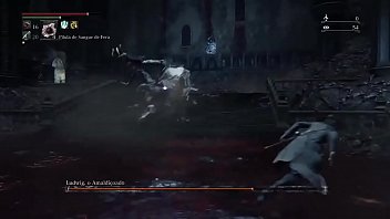 Preview 1 of Leah Dizonn - Mulher contra cavalo - bloodborne