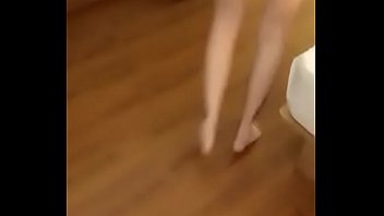 Preview 4 of Vavi Suhagrat - Chinese little couple making love to urinating【Subscribe to me and update new videos every day】