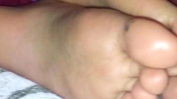 Preview 4 of Chinis Xx - pies de mi prima part.1