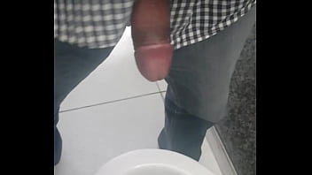 Preview 1 of Teen Blond Mani - V&iacute_deo de verifica&ccedil_&atilde_o