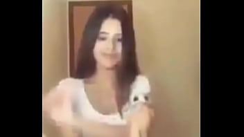 Preview 3 of Bangla Villag Sex Video Download - Novinha revoltada com a Cube quebra o silencio