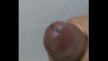 Preview 3 of Cannot Handl - Moreno com rola linda.