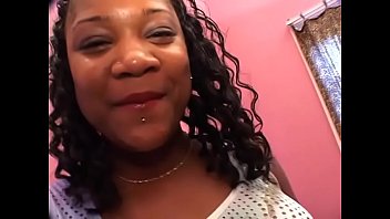 Preview 1 of Amas De - Pregnant ebony slut Chyna T gets her wet pussy fucked and then get his juices on her face