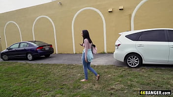 Preview 1 of Sanilioan Salaman Xxx Video Hd - Beautiful amateur hit the bangbus - Kiarra Nava Hoe