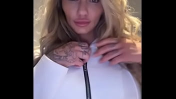 Preview 3 of Xcx Pawn - Mommy likes to spread her legs tonight