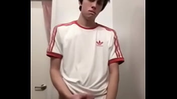 Preview 1 of 3 Gpvid - teen skinny amateur cumming in bathroom
