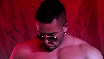 Preview 2 of Chriatins Carter - Gogo striper