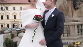 Preview 1 of Shemale Fuck Date - HUNT4K. J&#039_ai eu le meilleur de la nuit des noces