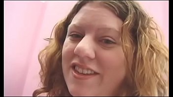Preview 1 of Reifes Loch - Pregnant hottie Kieara Moore gets plugged in her pussy and enjoys it