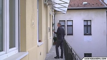 Preview 1 of Follando Ninos A Mujeres - Grandpa fucks daughter in law