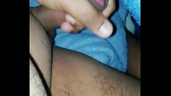 Preview 2 of Hinde Xxx Romash - Sac&aacute_ndome leche